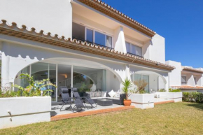 Rancho Miraflores Seaview Townhouse - Happy Rentals